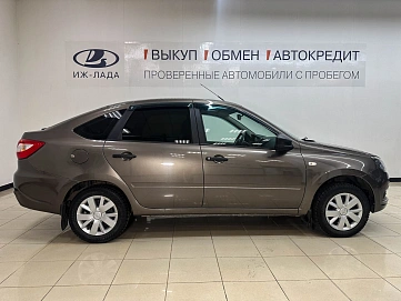 Lada (ВАЗ) Granta, 2019г, передний привод, механика