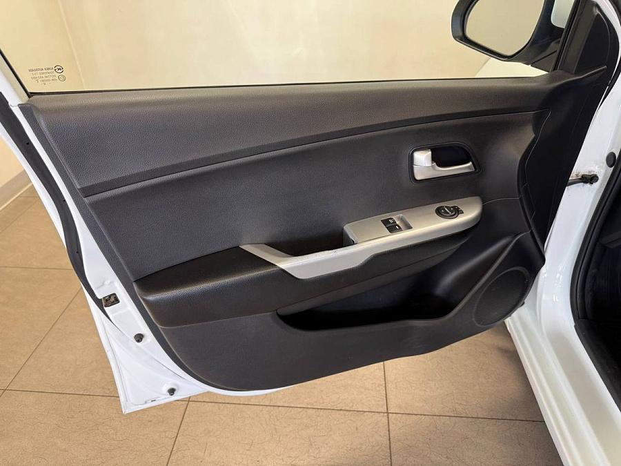 Kia , 2013г., передний привод, механика