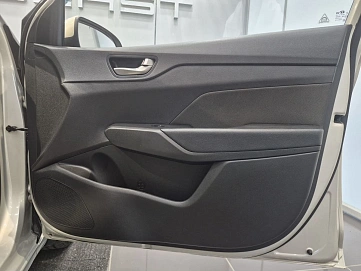Hyundai Solaris, 2019г., передний привод, автомат