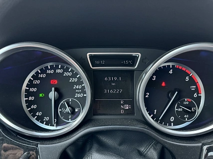 Mercedes-Benz M-Класс, 2012г, полный привод, автомат