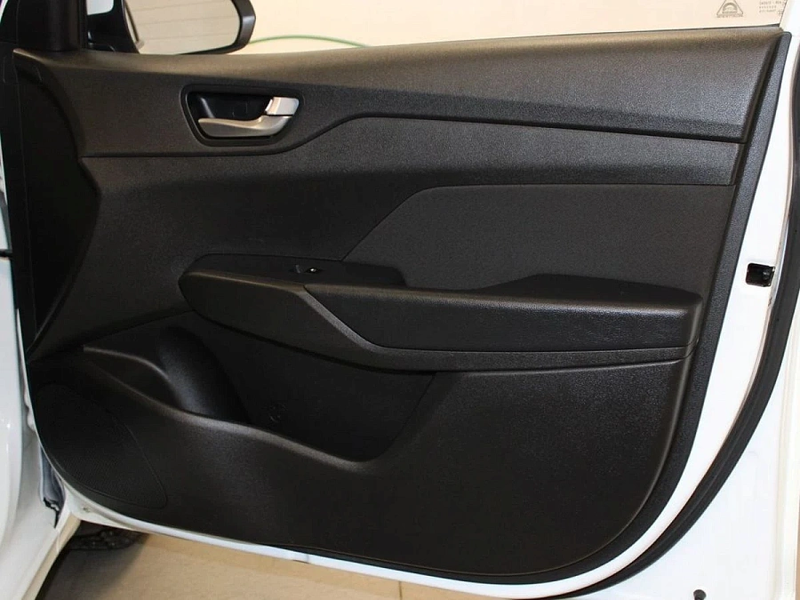 Hyundai Solaris, 2019г., передний привод, механика