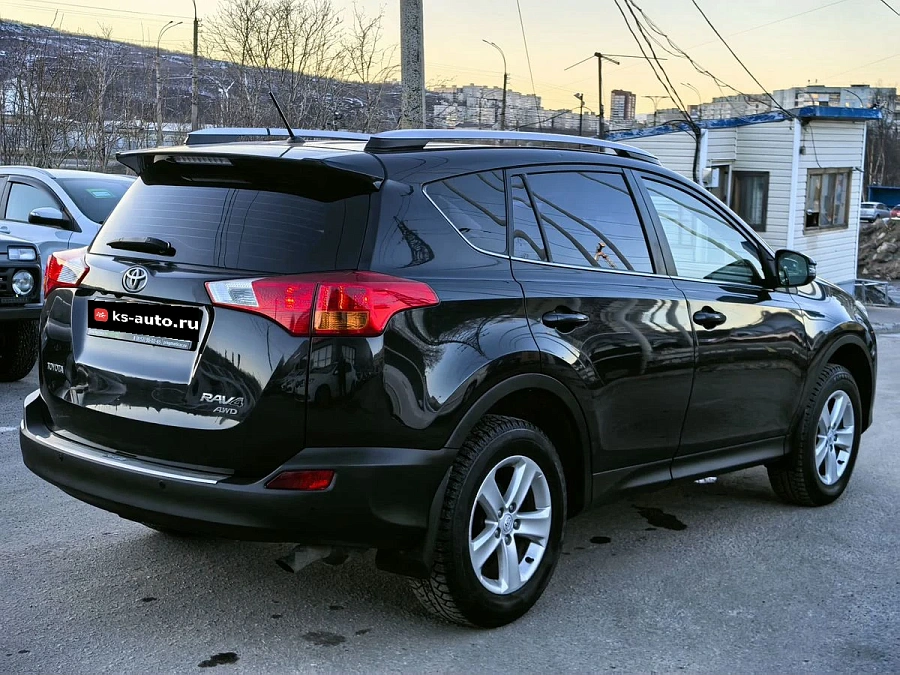 Toyota RAV4, 2013г., полный привод, автомат