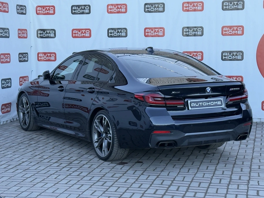 BMW 5 серии, 2020г., передний привод, автомат