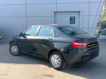 Lada (ВАЗ) Vesta, 2018г, передний привод, механика