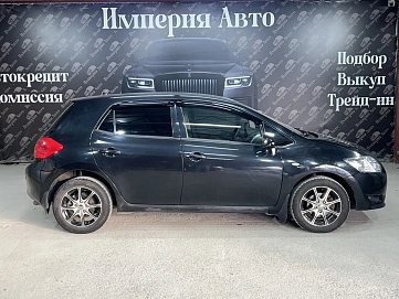 Toyota Auris, 2008г, передний привод, робот