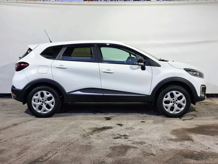 Renault Kaptur, 2017г., передний привод, вариатор