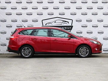 Ford Focus, 2012г, передний привод, робот