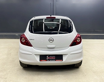 Opel Corsa, 2013г, передний привод, механика