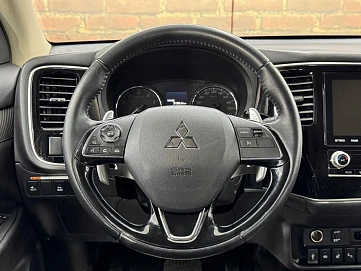 Mitsubishi Outlander, 2021г, полный привод, вариатор