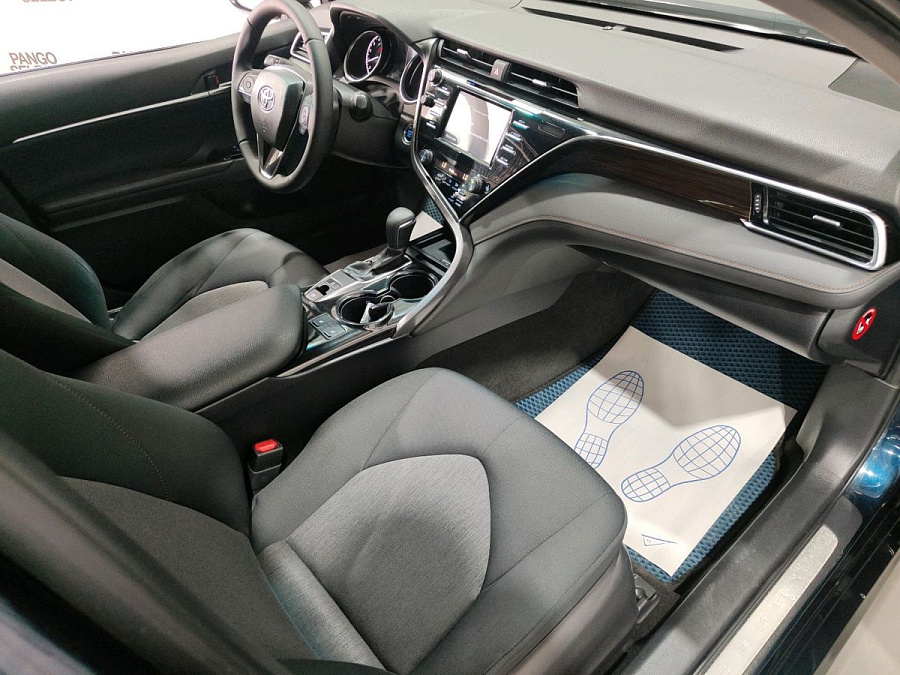 Toyota , 2019г., передний привод, автомат
