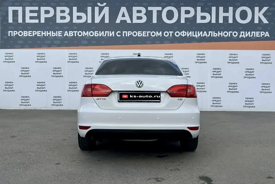 Volkswagen Jetta, 2013г., передний привод, робот