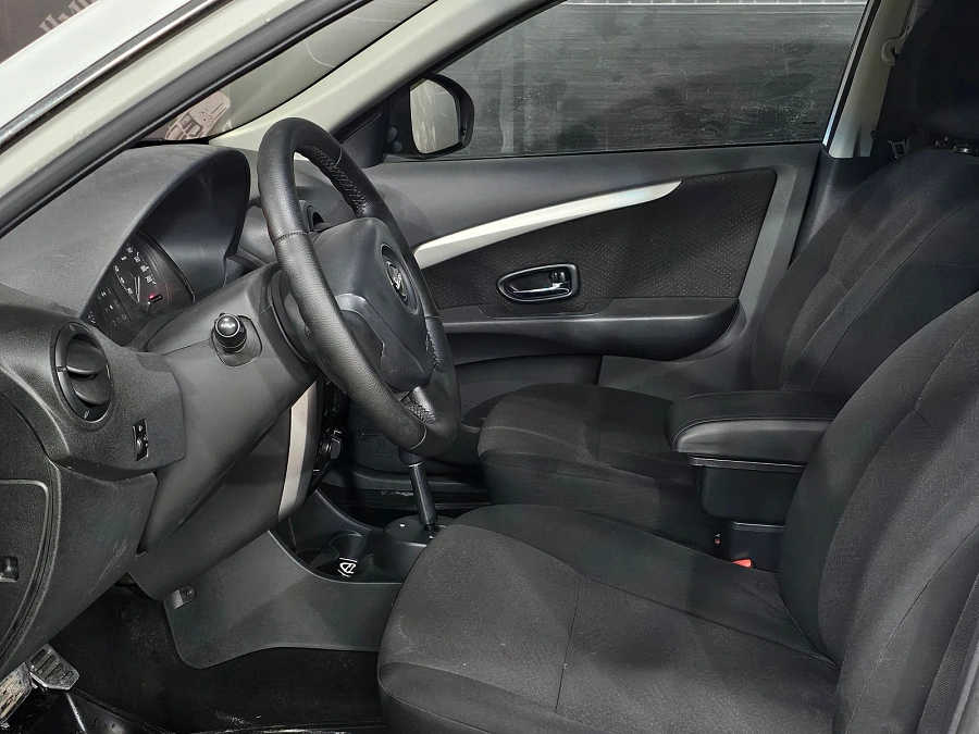 Nissan Almera, 2018г., передний привод, автомат