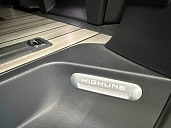 Volkswagen Multivan, 2023г., полный привод, робот