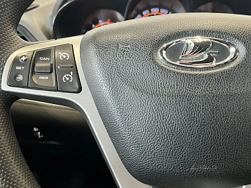 Lada (ВАЗ) Vesta, 2019г, передний привод, механика