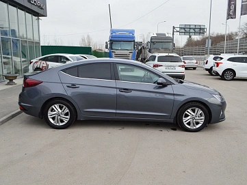 Hyundai Elantra, 2020г, передний привод, механика