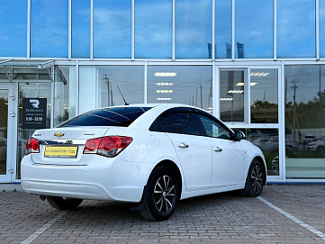 Chevrolet Cruze, 2013г, передний привод, механика