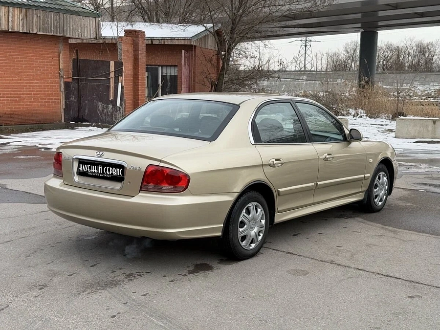 Hyundai Sonata, 2005г., передний привод, механика