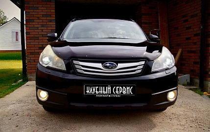 Subaru Outback, 2011г, полный привод, вариатор