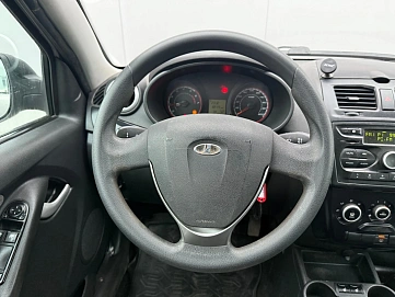 Lada (ВАЗ) , 2018г., передний привод, механика