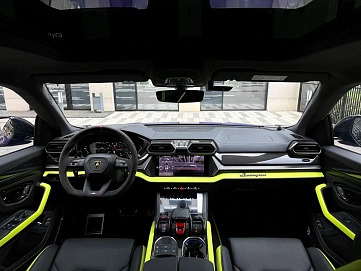 Lamborghini Urus, 2025г, полный привод, автомат