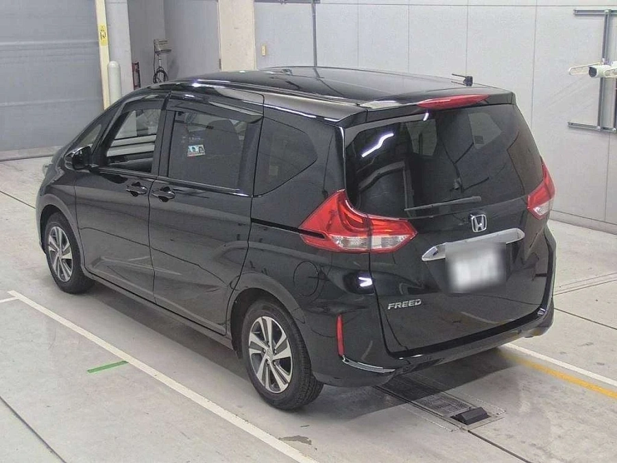 Honda Freed, 2020г., передний привод, вариатор