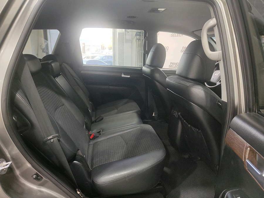 Kia , 2009г., передний привод, автомат