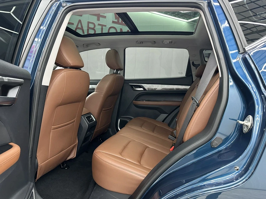 Geely Vision X6 Pro, 2022г., передний привод, автомат