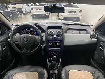 Renault Duster, 2017г, передний привод, механика