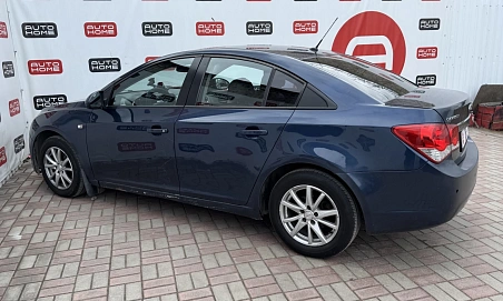 Chevrolet Cruze, 2011г., передний привод, автомат