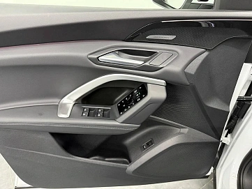 Audi Q5, 2025г, полный привод, робот