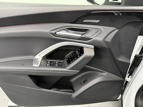 Audi Q5, 2025г, полный привод, робот