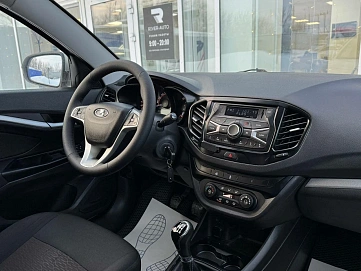 Lada (ВАЗ) Vesta, 2019г, передний привод, механика