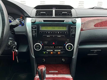 Toyota Camry, 2011г, передний привод, автомат