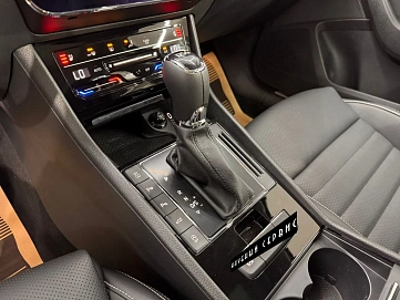 Skoda Superb, 2025г, передний привод, робот