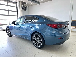 Mazda 3, 2017г, передний привод, автомат