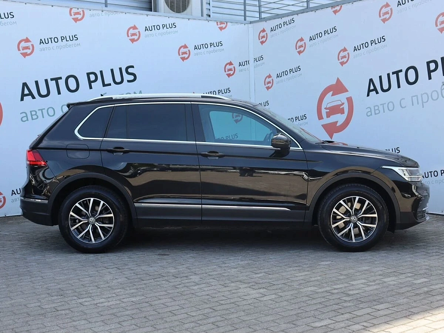 Volkswagen Tiguan, 2020г., полный привод, робот
