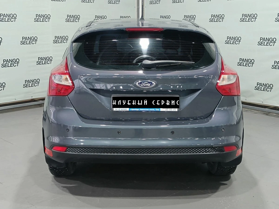 Ford Focus, 2012г., передний привод, автомат
