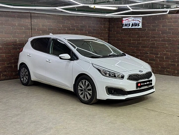 Kia Ceed, 2017г, передний привод, робот