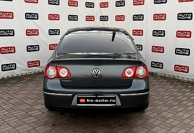 Volkswagen Passat, 2010г, передний привод, робот