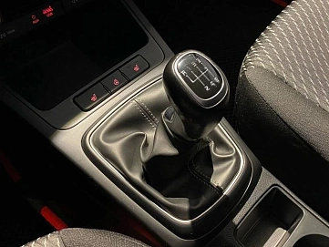 Kia Rio, 2019г, передний привод, механика