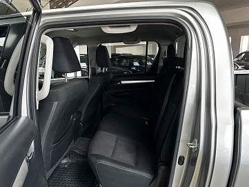 Toyota Hilux, 2018г, полный привод, автомат