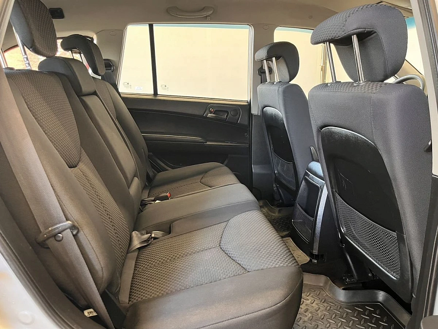 SsangYong Kyron, 2011г., полный привод, механика