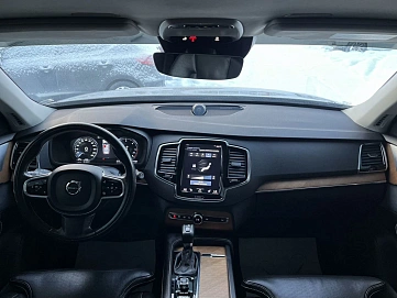 Volvo XC90, 2017г, полный привод, автомат