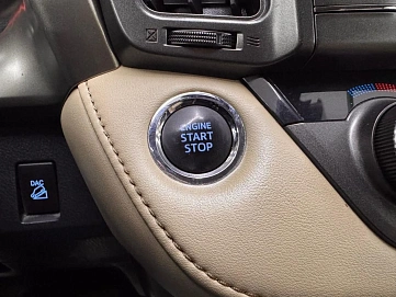 Toyota RAV4, 2014г, полный привод, автомат