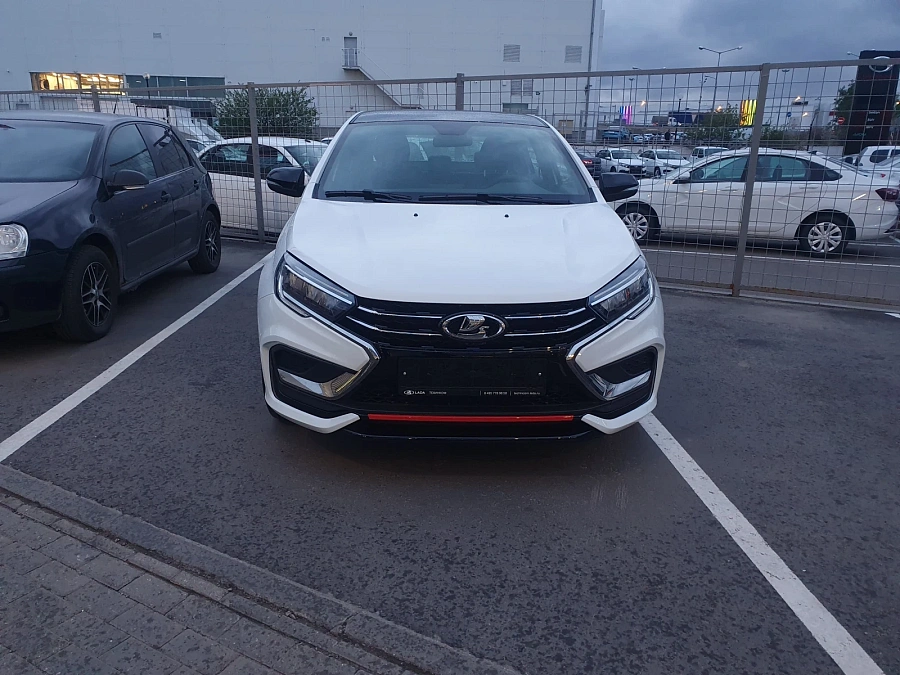 Lada (ВАЗ) Vesta, 2023г., передний привод, механика