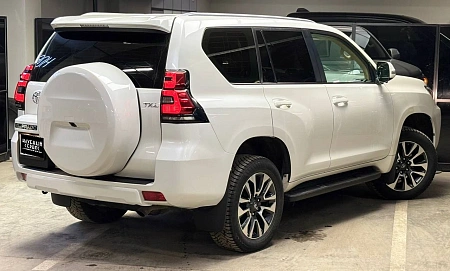 Toyota Land Cruiser Prado, 2021г, полный привод, автомат