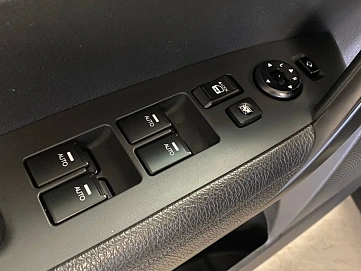 Kia Sorento, 2013г, передний привод, автомат