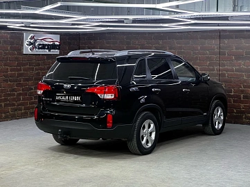 Kia Sorento, 2014г, полный привод, автомат