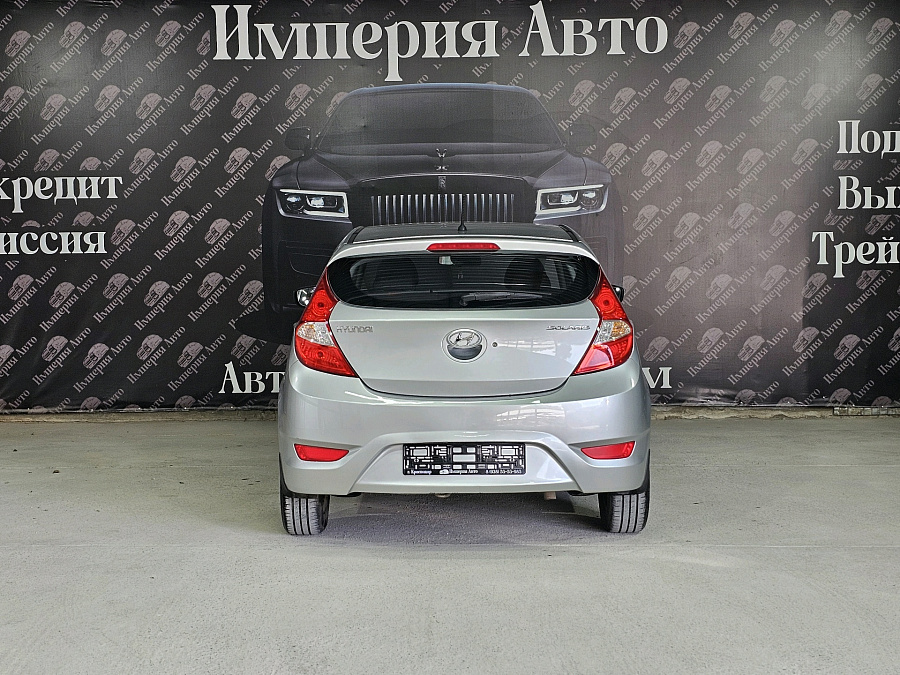 Hyundai Solaris, 2011г., передний привод, механика