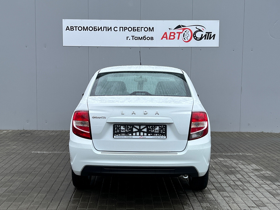 Lada (ВАЗ) Granta, 2023г., передний привод, механика